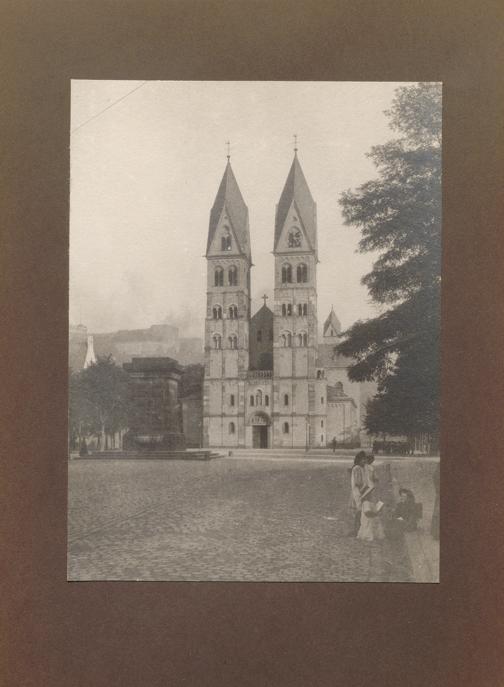Zur Seitenansicht